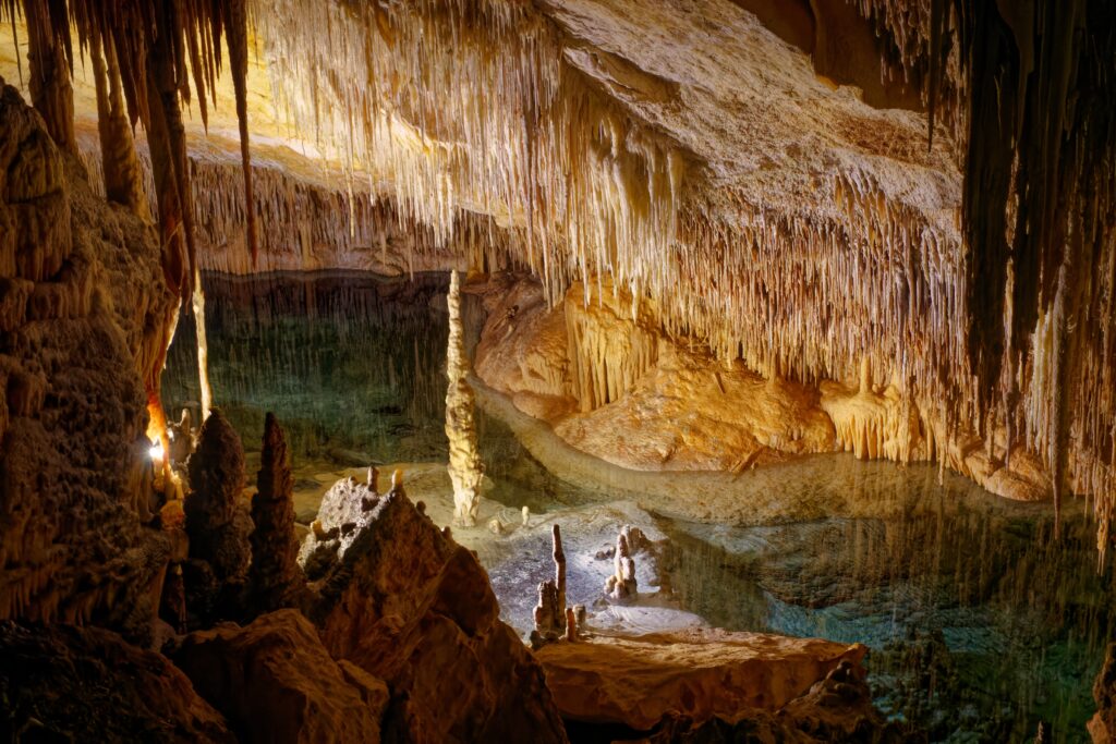 Mallorca Drach Caves and Lake with stalactites