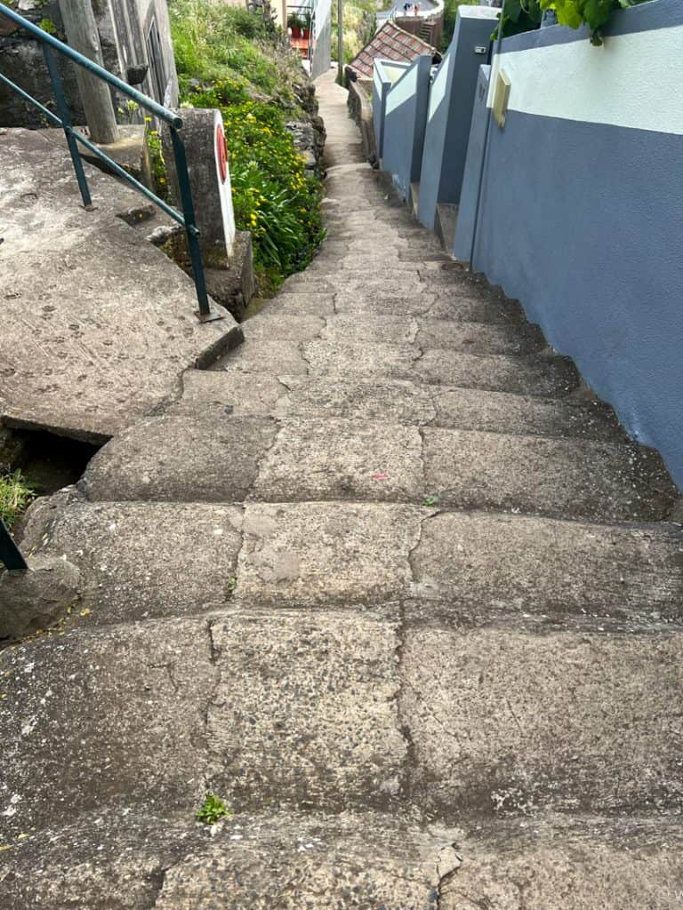 Stairs down from the levada do moinho